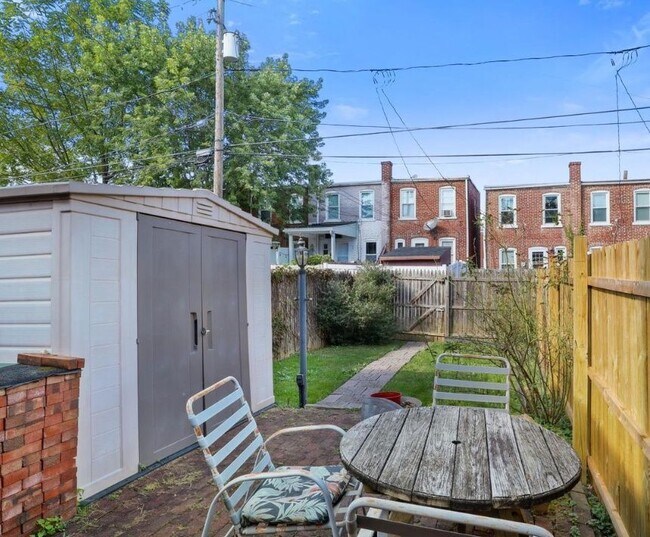 Foto del edificio - 627 4th St