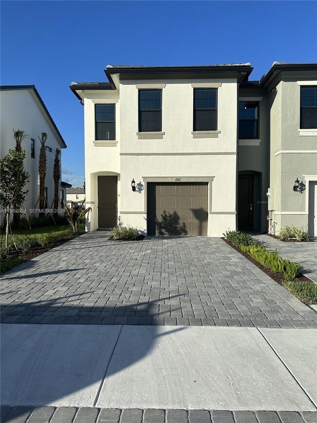 Building Photo - 2163 Appleton Cir S