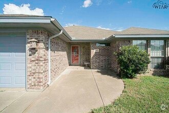 Building Photo - 4907 Falcon Crest Blvd