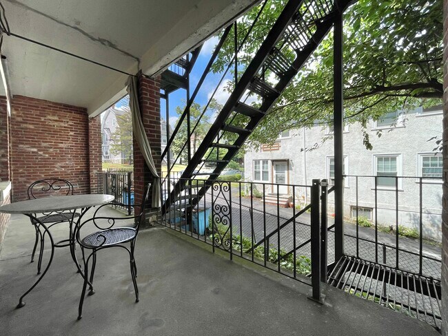 Foto del edificio - 22 Chiswick Rd