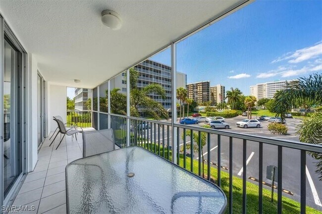 Foto del edificio - 3 Bluebill Ave