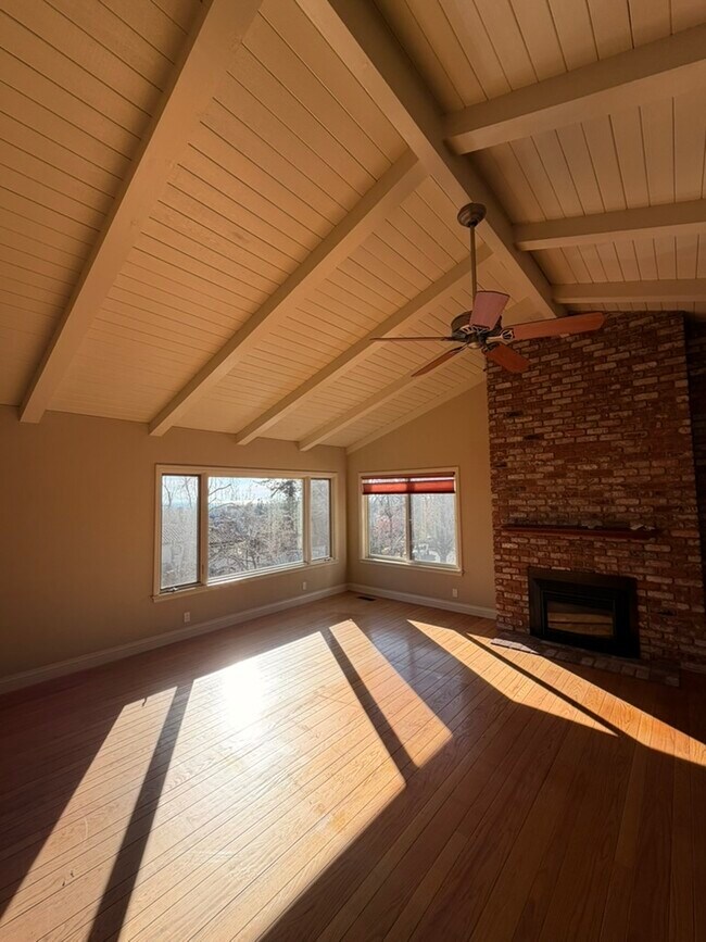 Foto del edificio - 242 Sandringham Rd