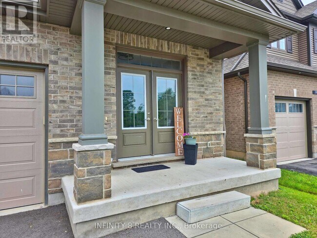 Building Photo - 3821 Simpson Ln