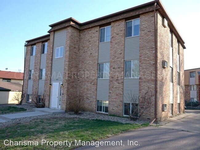 Building Photo - 412 S Thompson Ave
