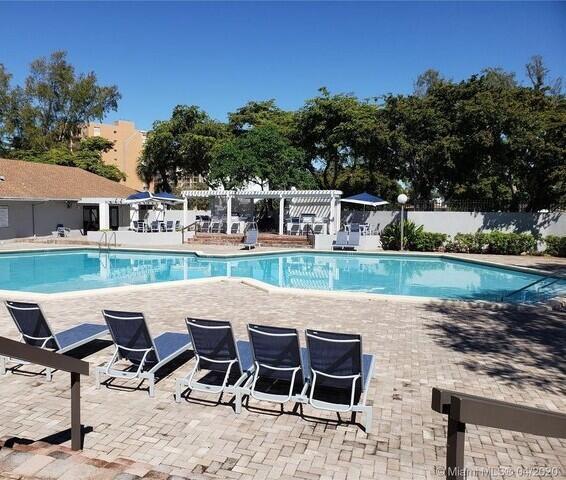 Foto del edificio - 1470 NE 123rd St
