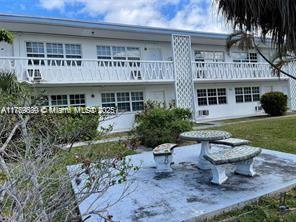 Foto del edificio - 1471 NE 170th St