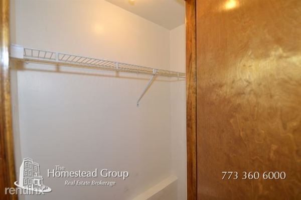 Foto del edificio - 4031 N Kenmore Ave