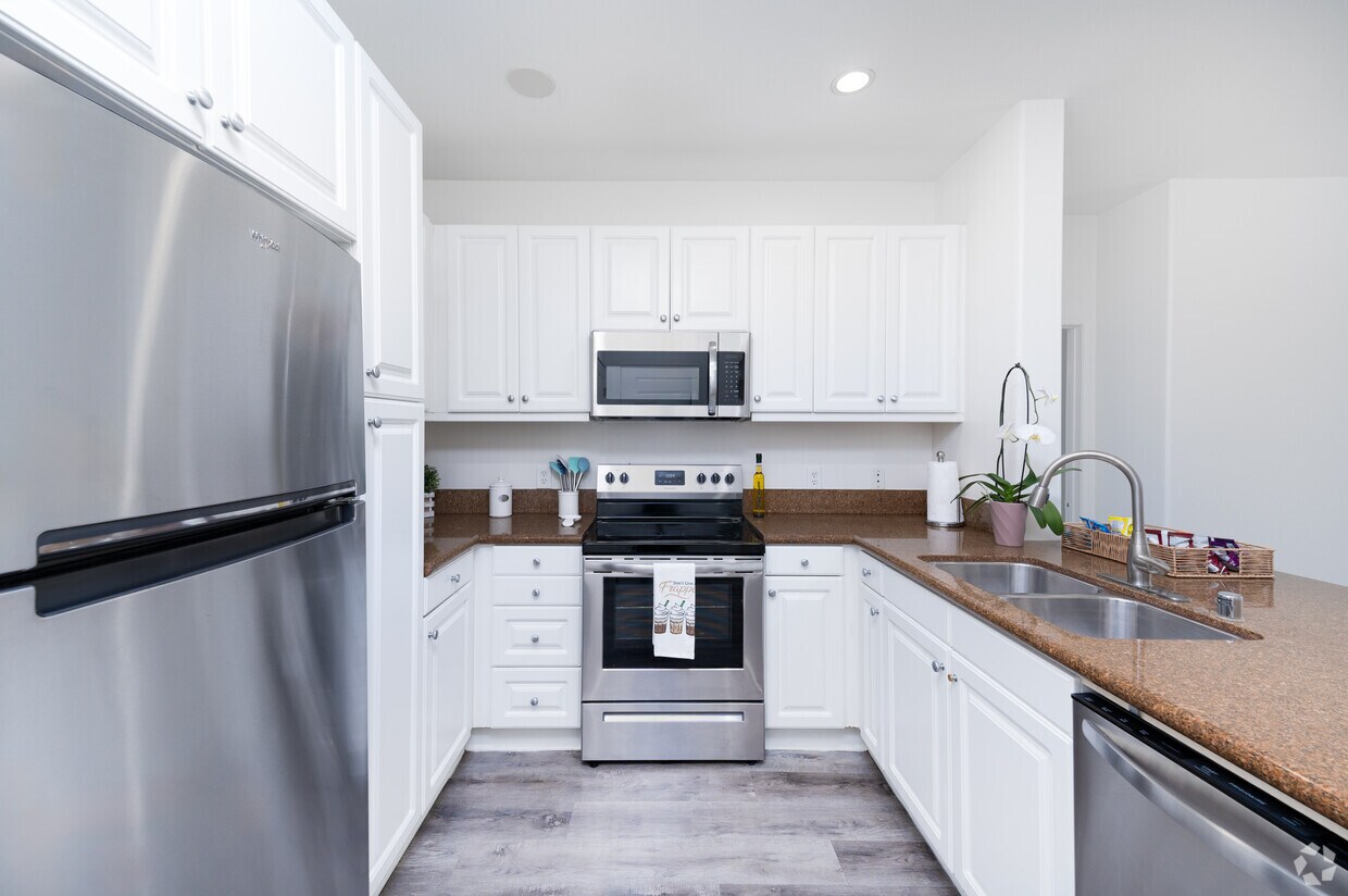 Foto principal - Glendora Park Place Apartments