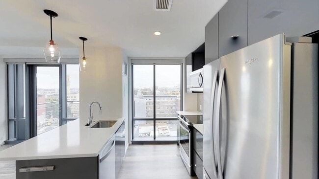 Building Photo - 345 Harrison Ave