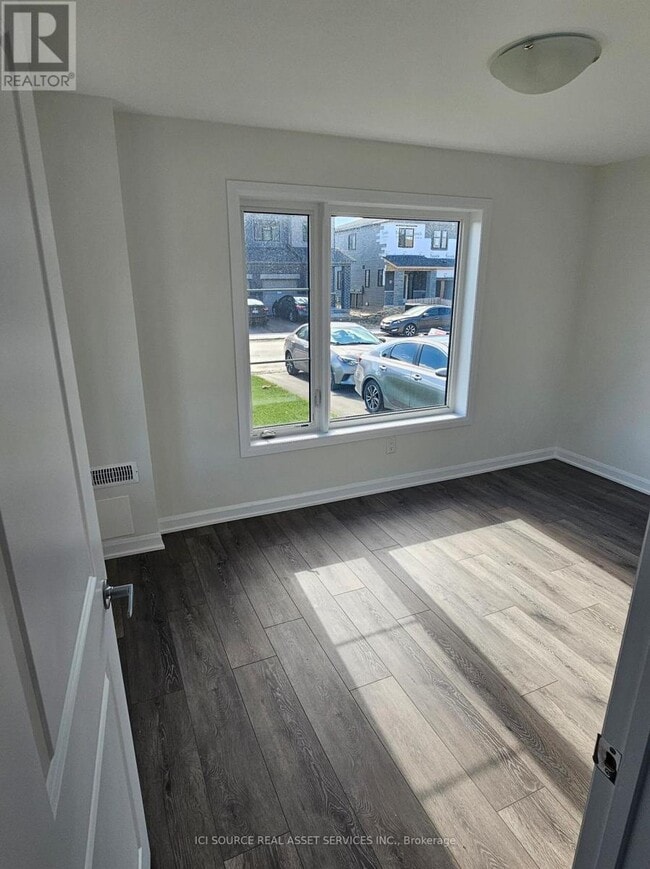 Building Photo - 340 Raheen Ct