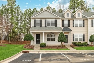 Building Photo - 1725 TW Alexander Dr