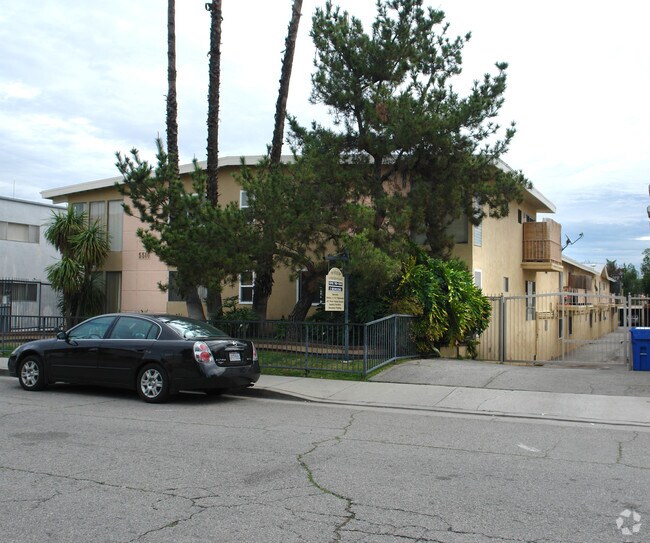 Corteen Place Apartments Apartments Valley Village, CA