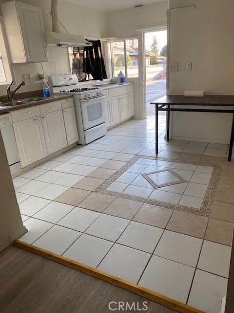 Foto del edificio - 5611 Temple City Blvd