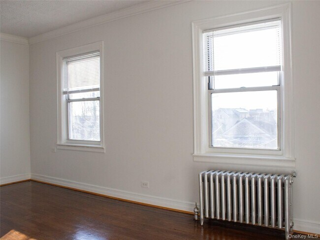 Foto del edificio - 2863 Coddington Ave
