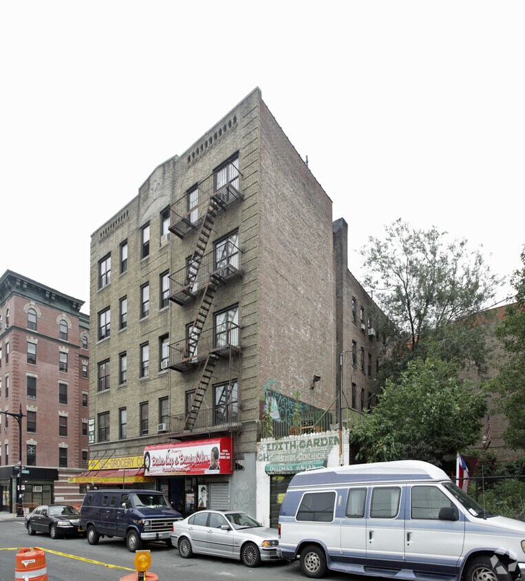 Building Photo - 450-454 E 160th St