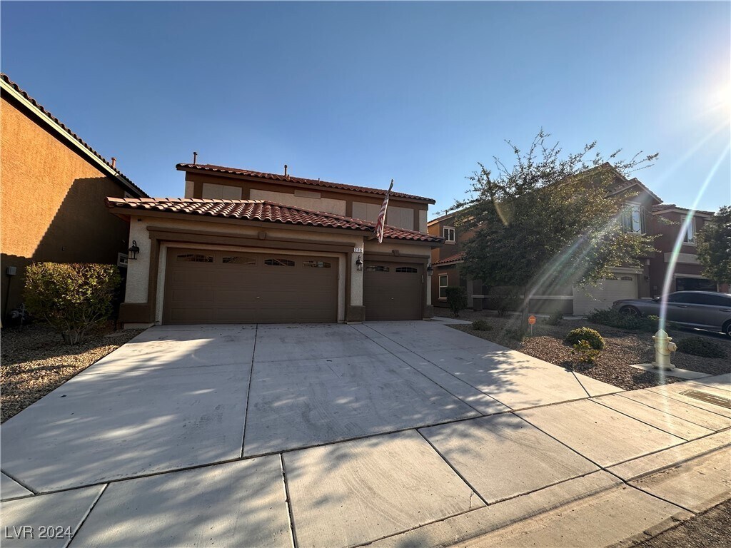 Foto principal - 775 Cambridge Crest Ct