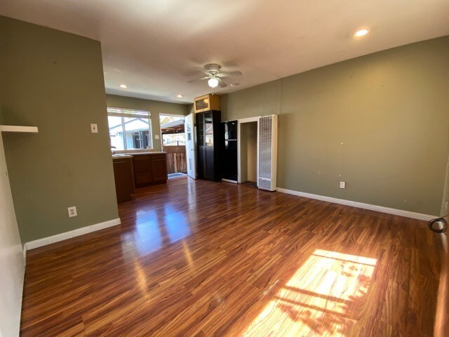 Building Photo - 69 Sunol St