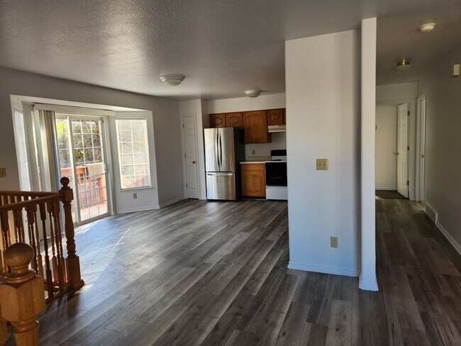 Foto del edificio - Newly Remodeled 2 Bedroom Home in Sugarhou...