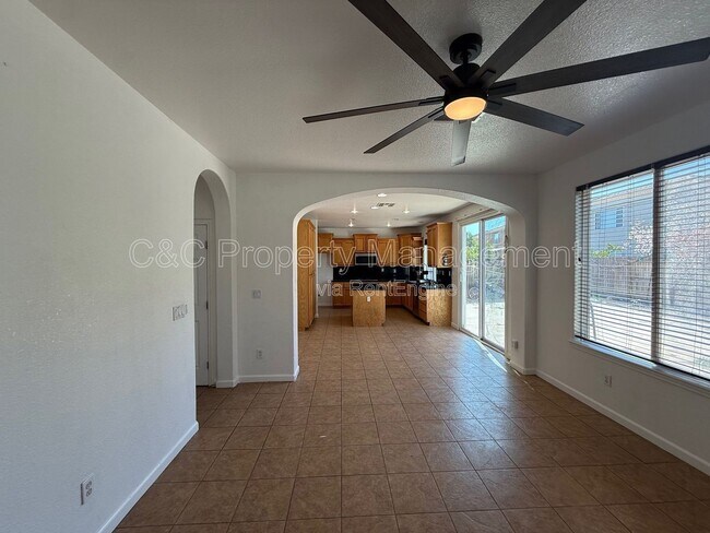 Building Photo - 10477 Albert Dr