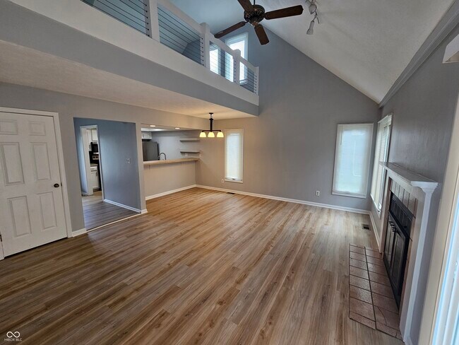 Building Photo - 6536 Apollo Way
