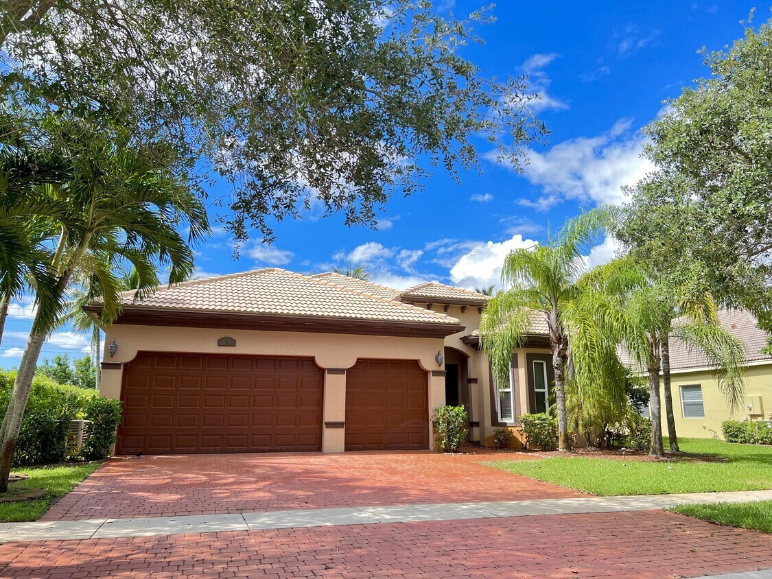8716 Cobblestone Point Cir, Boynton Beach, FL 33472 House Rental in