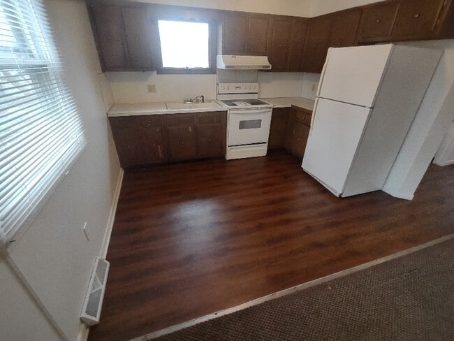 Foto del edificio - 1394 Carriage Hill Dr SE