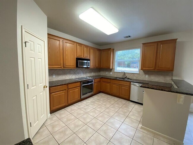 Foto del edificio - 2817 Cascade Falls Dr