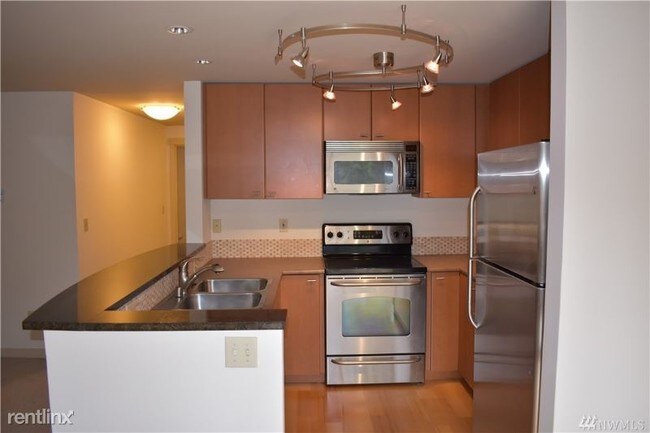 Foto del edificio - 8248 126th Ave NE