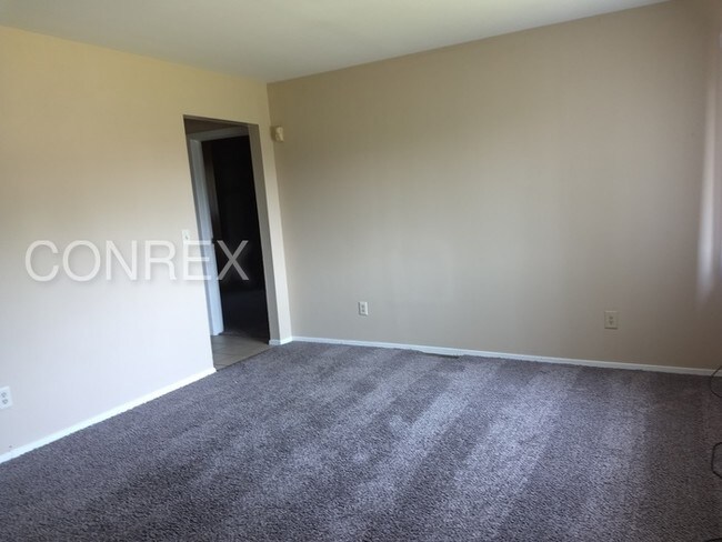 Foto del edificio - 4 Bedroom Ranch home!!!