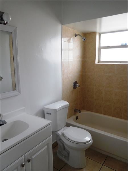 Photo - 2250 SW 64 Ave