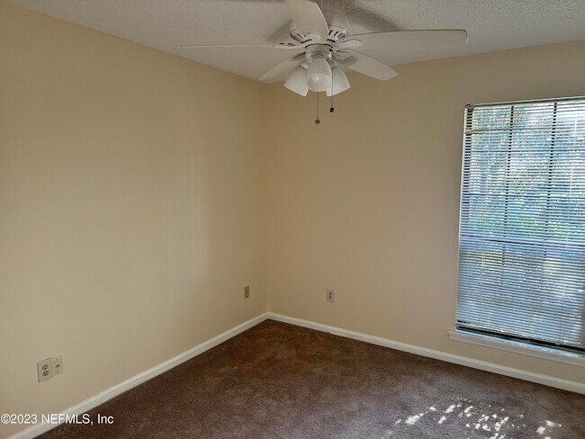 Foto del edificio - 4345 Gran Meadows Ln S