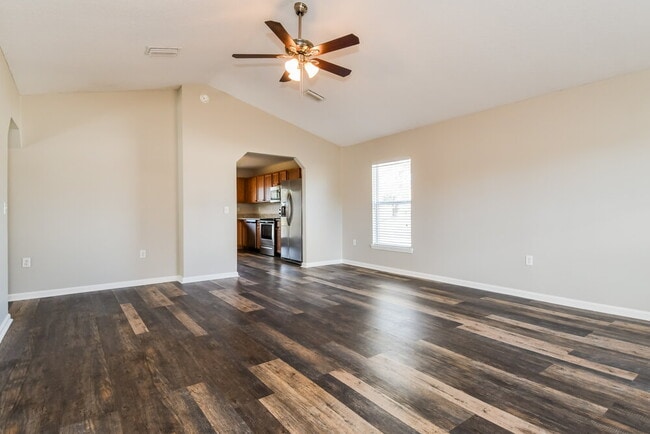 Building Photo - 6266 Rolling Tree Ct