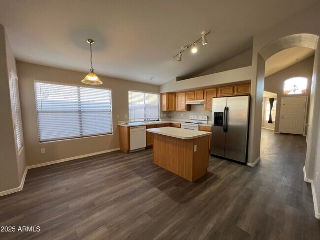 Foto del edificio - 3008 S Cortland Cir