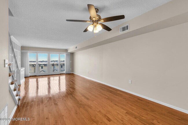 Foto del edificio - 130 Bodman Pl