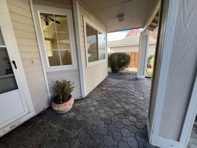 Foto del edificio - Charming 3/2/2 Home in Gardnerville *MUST SEE*
