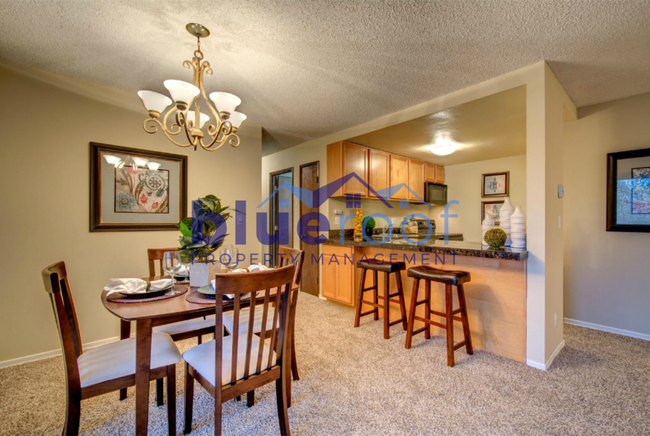 Foto del edificio - 16840 SW Gleneagle Dr