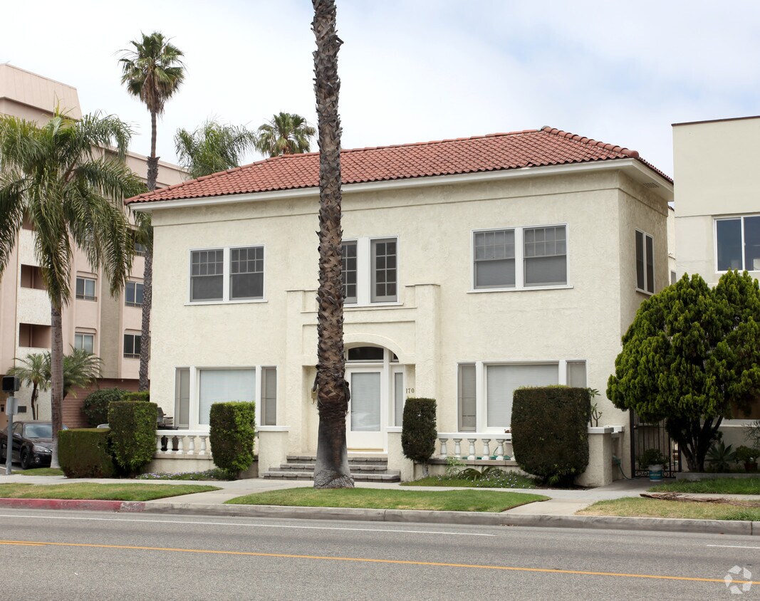 Foto del edificio - 1701 E Ocean Blvd