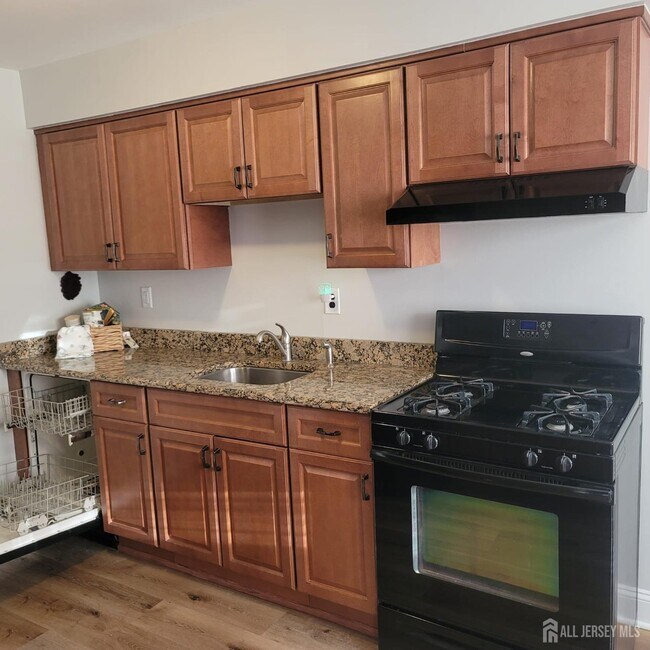 Foto del edificio - 1617 Raspberry Ct