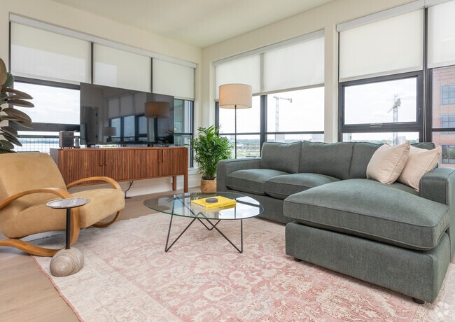 2BR, 2BA - 1085 SF - 2460 Terrapin Apartments