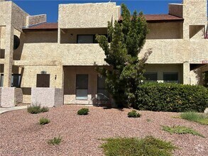 Building Photo - 3937 S Torrey Pines Dr