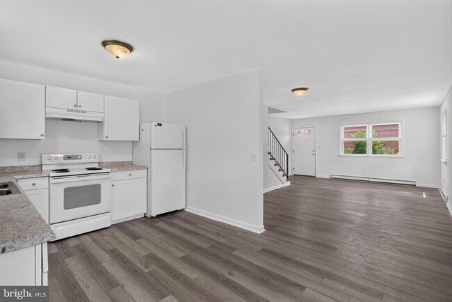 Foto del edificio - 351 Calvert St