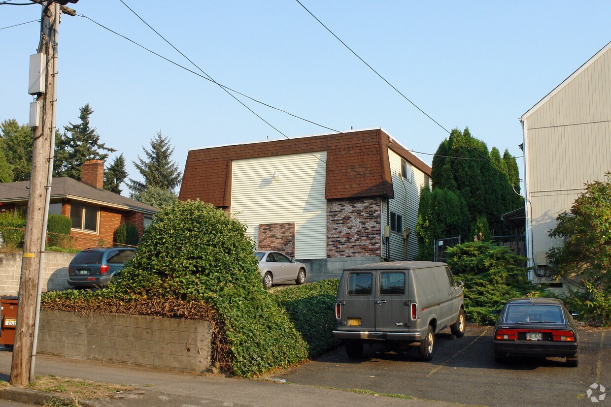 Foto del edificio - 3827 SE Francis St