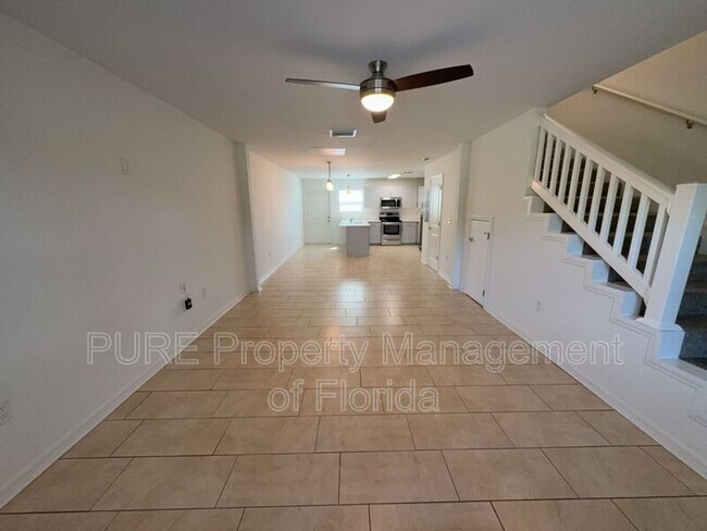 Foto del edificio - 339 NE Sanchez Ave
