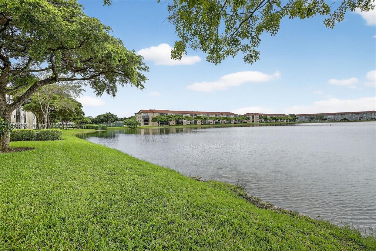 Foto principal - 1500 SW 131st Way