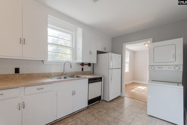 Foto del edificio - 3511 Heyward St