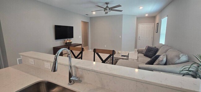 Foto del edificio - 8351 SW 54th Lp
