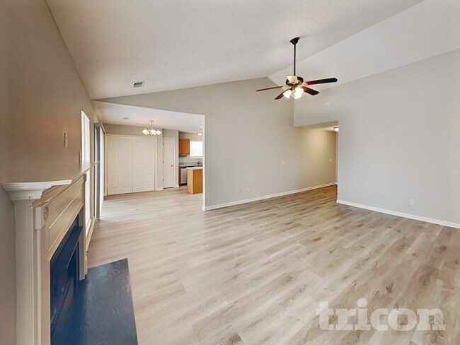 Foto del edificio - 3 Long Glen Ct