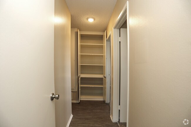 Foto del interior - Palm Gardens 2017, LLC