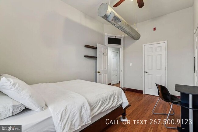 Photo - 3414 Spring Garden St Apartment