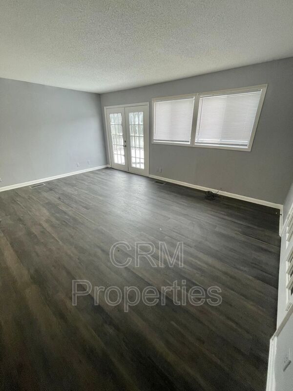 Foto del edificio - 1020 N Lincoln St